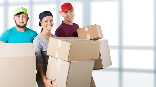Secure furniture storage in Oakleighpark for household items